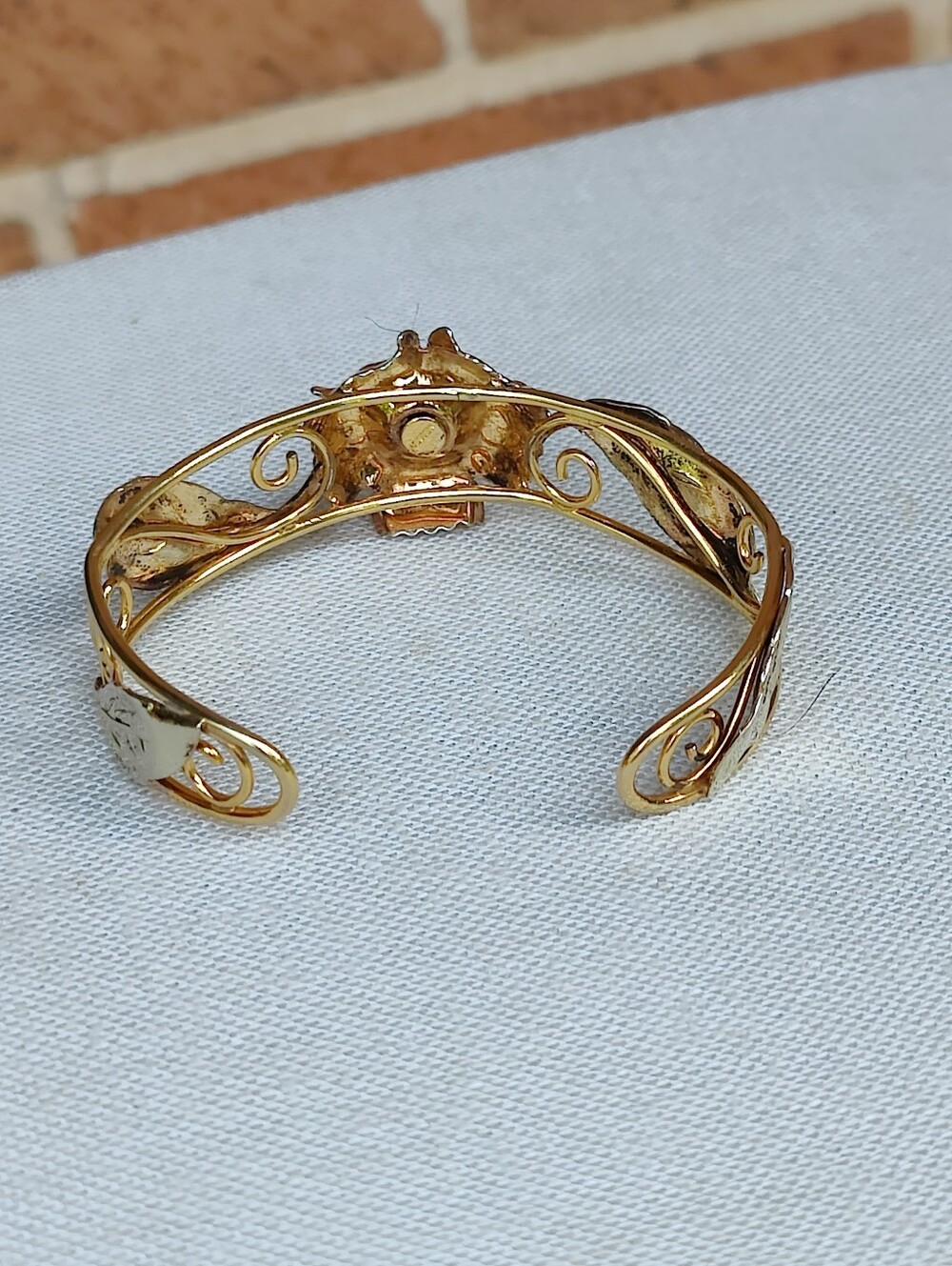 Antique 12k GF Flower Cuff Bracelet - Picture 4 of 8